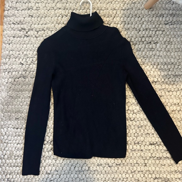 Zara knit turtleneck (navy) - Picture 3 of 3